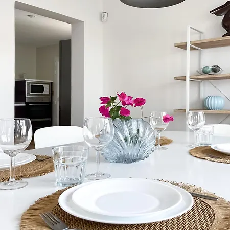 Emilia By Holidays Fuerteventura Villa *