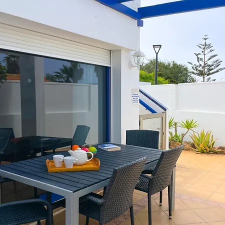 Emilia By Holidays Fuerteventura *